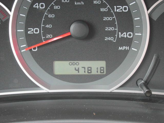 Subaru Outback 2008 photo 2