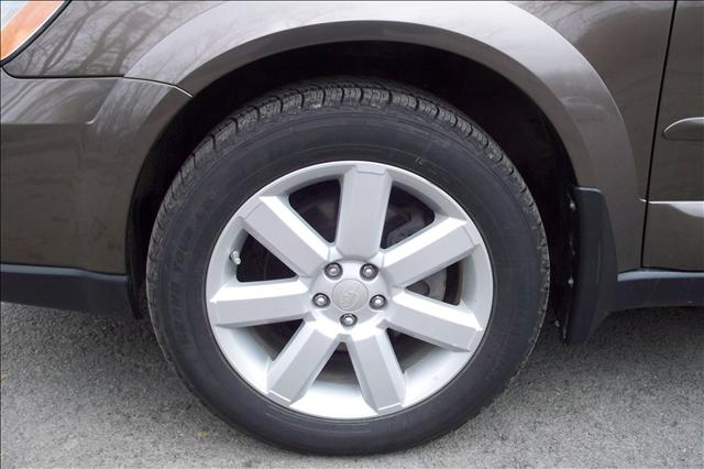 Subaru Outback 2008 photo 2