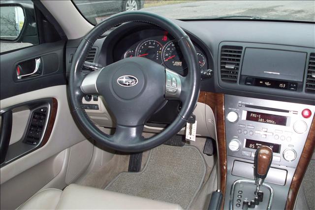 Subaru Outback 2008 photo 4