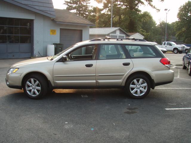 Subaru Outback 2008 photo 1