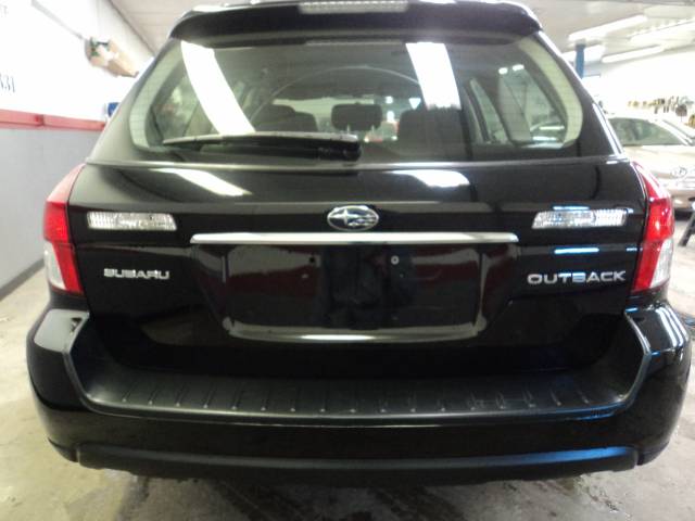 Subaru Outback 2008 photo 4