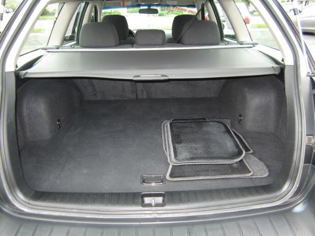 Subaru Outback 2008 photo 11