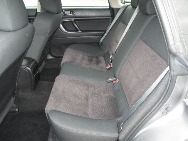 Subaru Outback 2008 photo 27