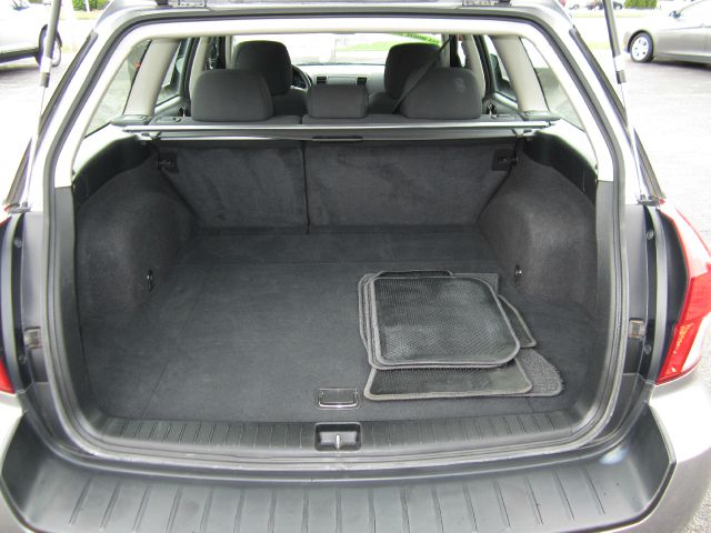 Subaru Outback 2008 photo 28