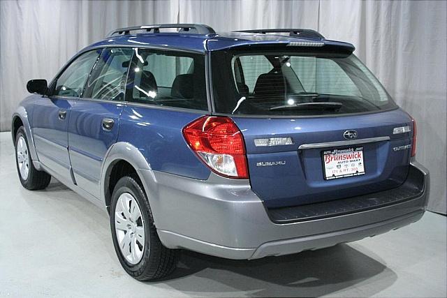 Subaru Outback 2008 photo 1