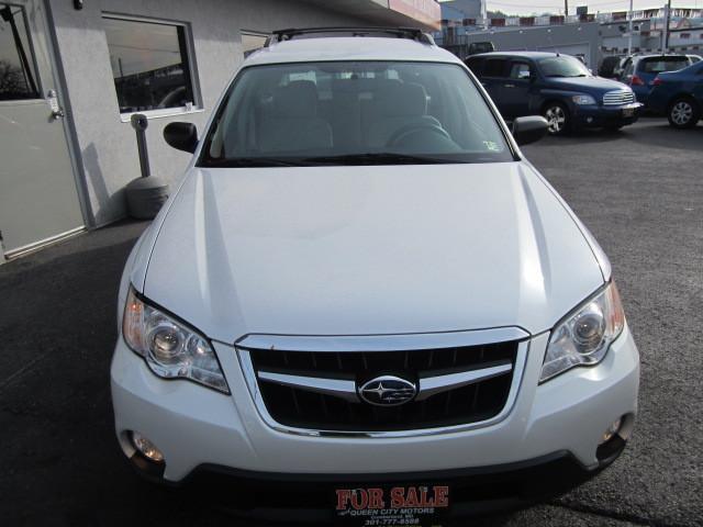 Subaru Outback 2008 photo 2