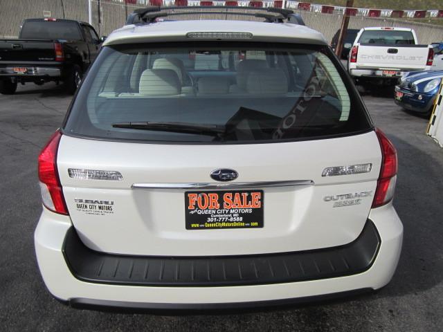 Subaru Outback 2008 photo 5