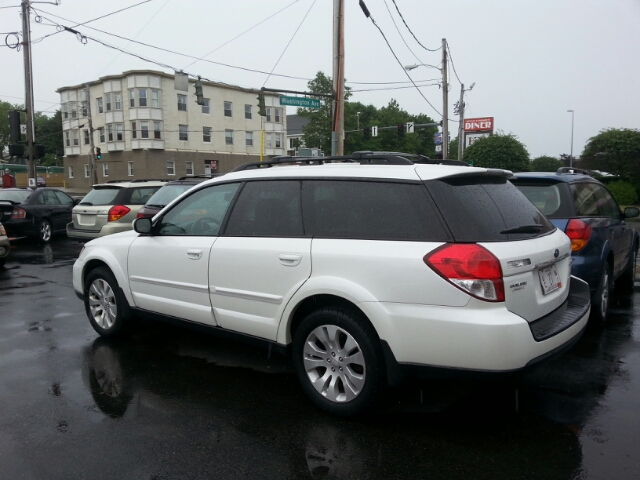Subaru Outback 2009 photo 3