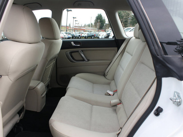Subaru Outback 2009 photo 1