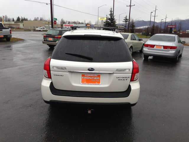 Subaru Outback 2009 photo 3