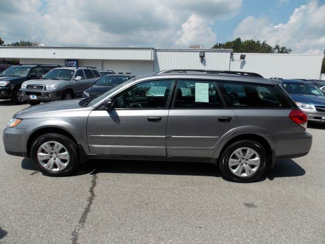 Subaru Outback 2009 photo 2