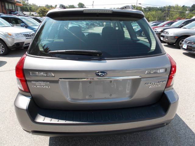 Subaru Outback 2009 photo 4