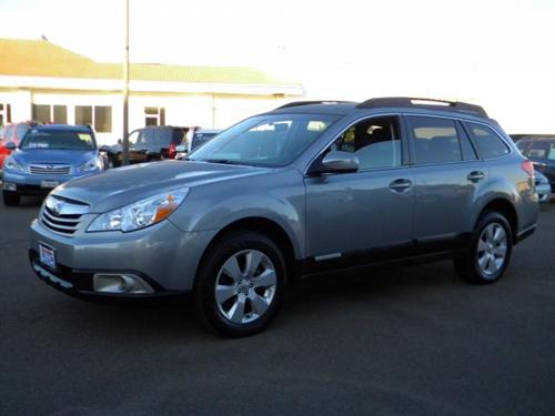 Subaru Outback 2010 photo 2