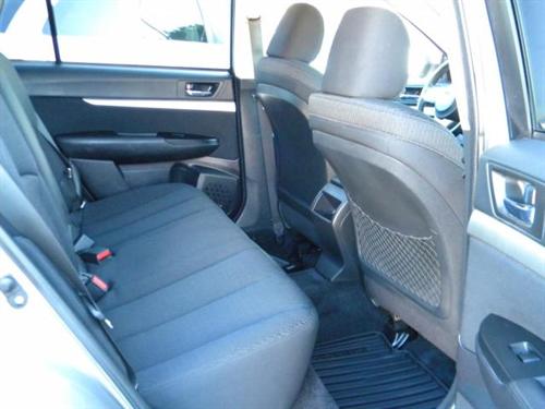 Subaru Outback 2010 photo 5