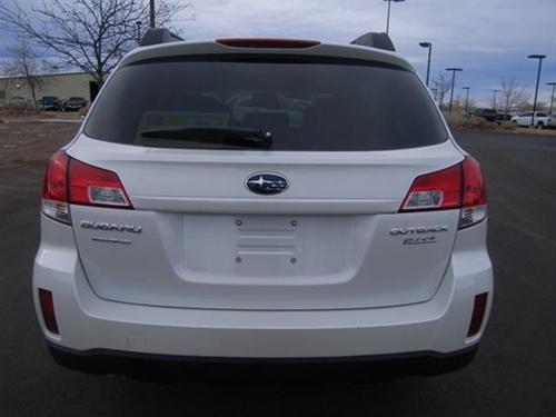 Subaru Outback 2010 photo 5