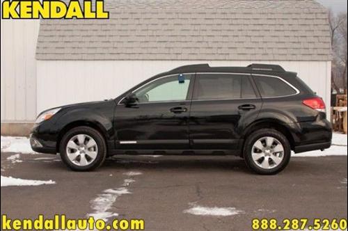 Subaru Outback 2010 photo 1