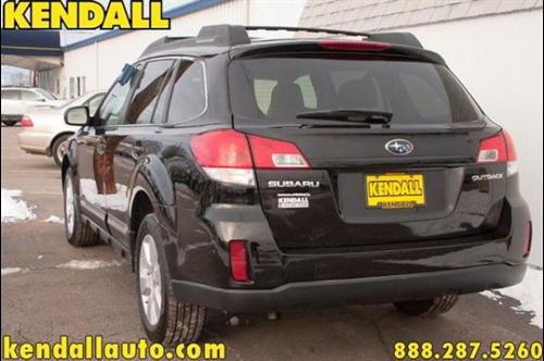 Subaru Outback 2010 photo 2