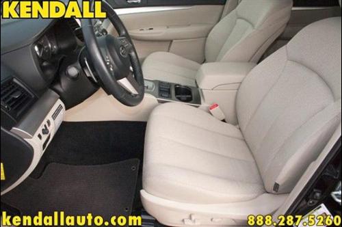 Subaru Outback 2010 photo 3