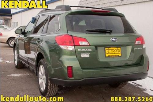 Subaru Outback 2010 photo 2
