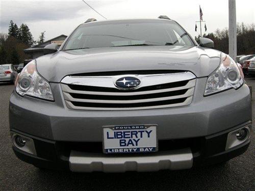 Subaru Outback 2010 photo 1
