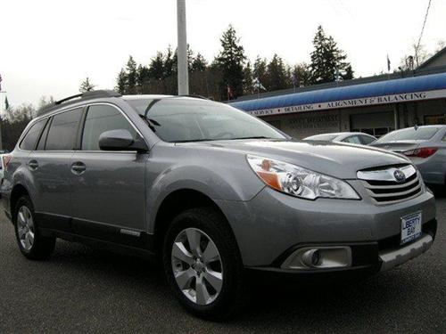 Subaru Outback 2010 photo 2