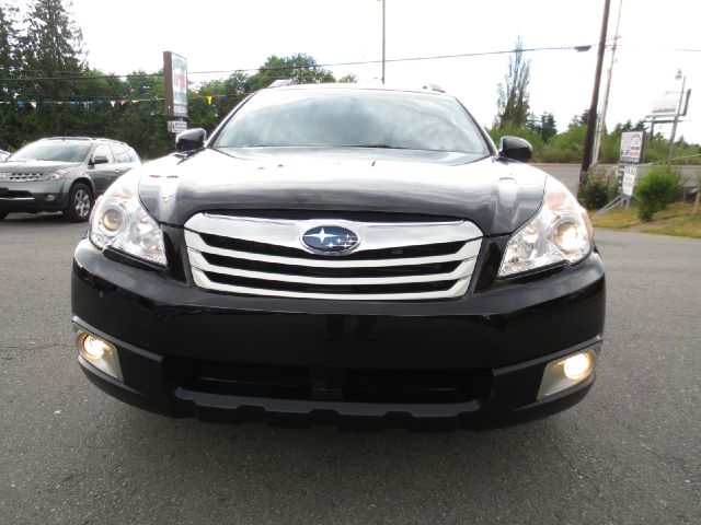 Subaru Outback 2010 photo 4