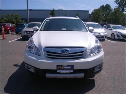 Subaru Outback 2010 photo 1