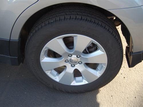 Subaru Outback 2010 photo 3