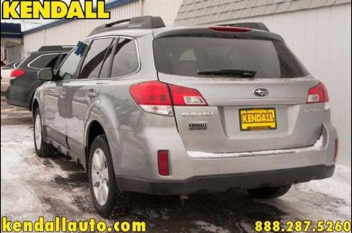 Subaru Outback 2010 photo 5
