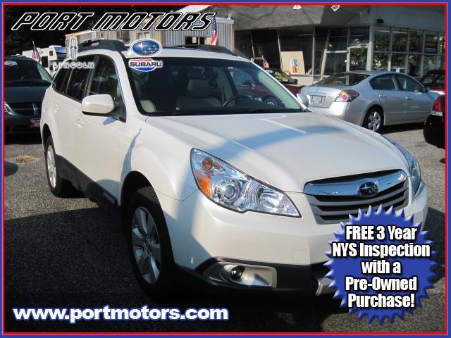 Subaru Outback 2010 photo 3