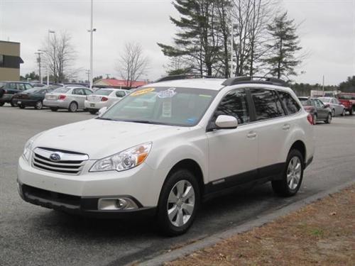 Subaru Outback 2010 photo 2