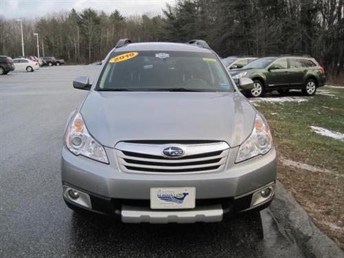 Subaru Outback 2010 photo 3