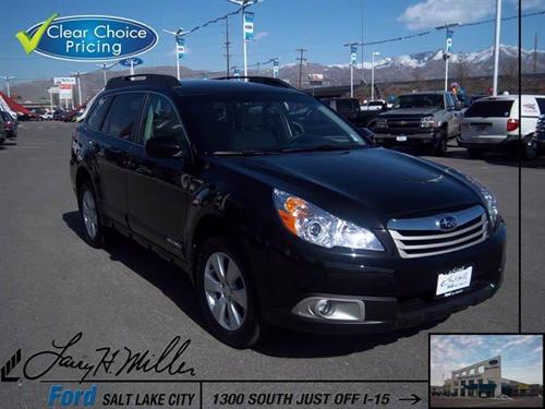 Subaru Outback 2010 photo 2