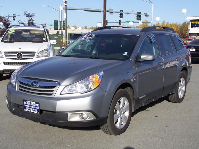 Subaru Outback Premium Sport Utility