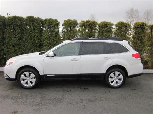 Subaru Outback 2010 photo 1