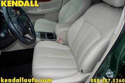 Subaru Outback 2010 photo 4