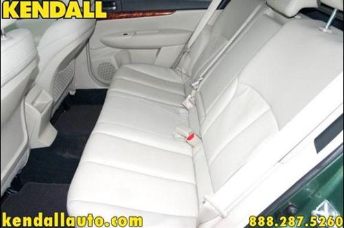 Subaru Outback 2010 photo 5