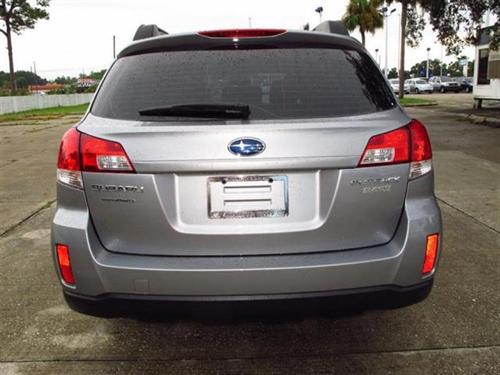 Subaru Outback 2010 photo 5
