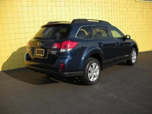 Subaru Outback 2010 photo 5