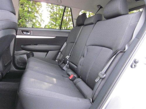 Subaru Outback 2010 photo 3