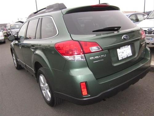 Subaru Outback 2010 photo 3