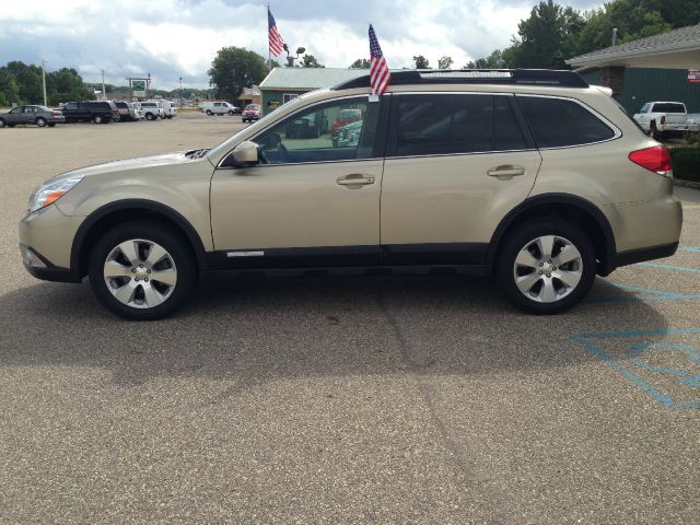 Subaru Outback 2010 photo 4