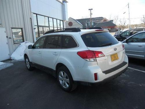 Subaru Outback 2010 photo 3