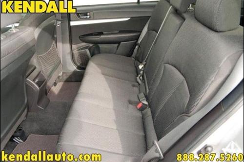 Subaru Outback 2010 photo 4