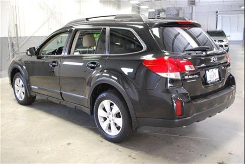 Subaru Outback 2010 photo 3