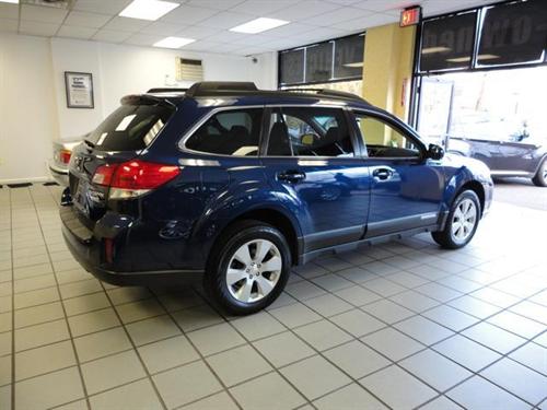 Subaru Outback 2010 photo 5