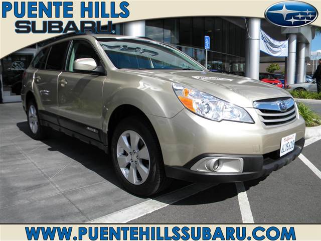 Subaru Outback 2.5L I4 S 4-door AWD Crossover Other