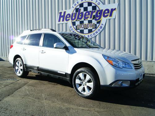 Subaru Outback 2010 photo 2