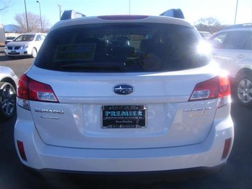 Subaru Outback 2010 photo 3