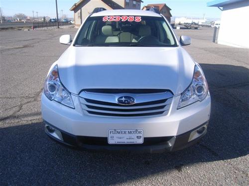 Subaru Outback 2010 photo 4